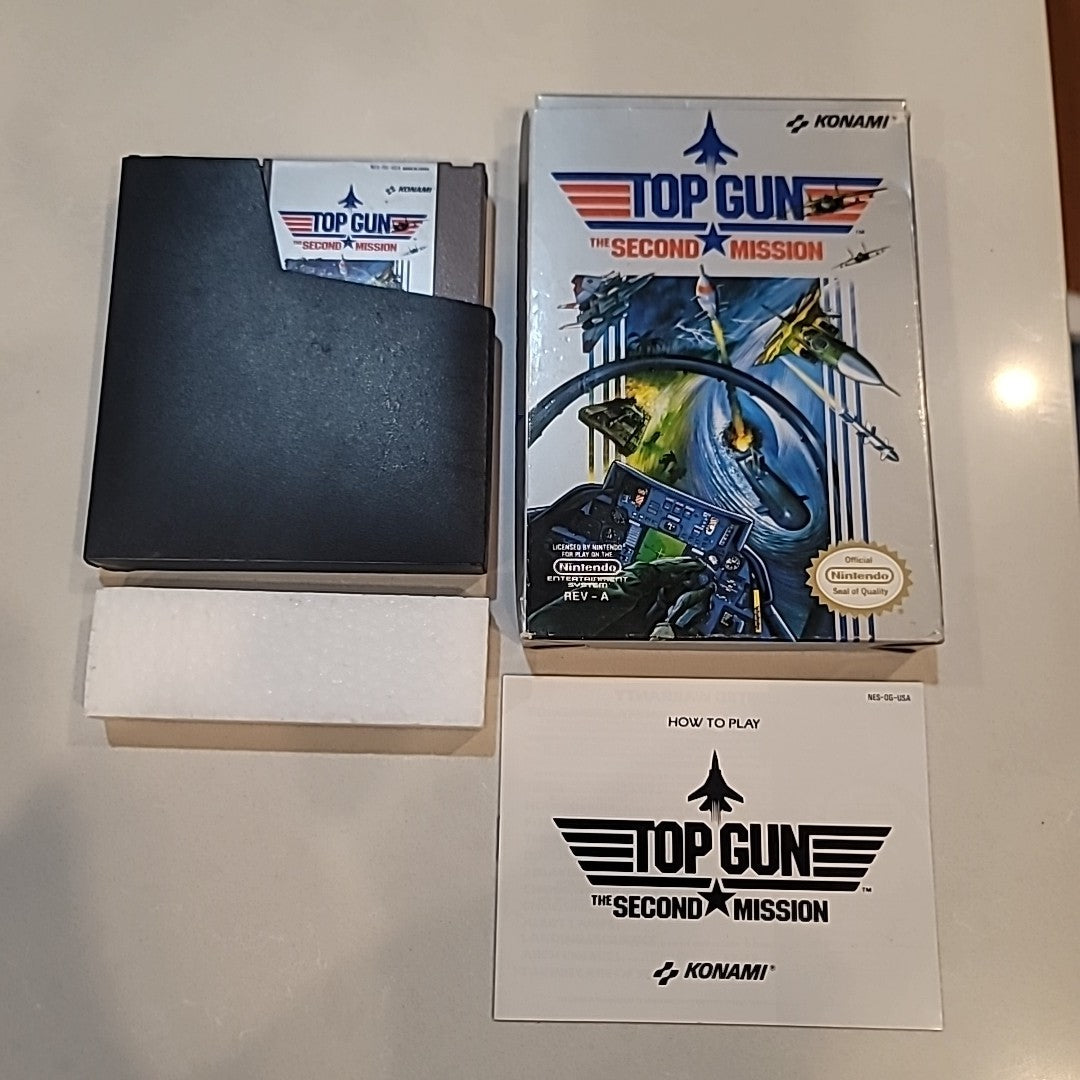 Top Gun (NES, 1987) Game, manual, Foam, Black Cover