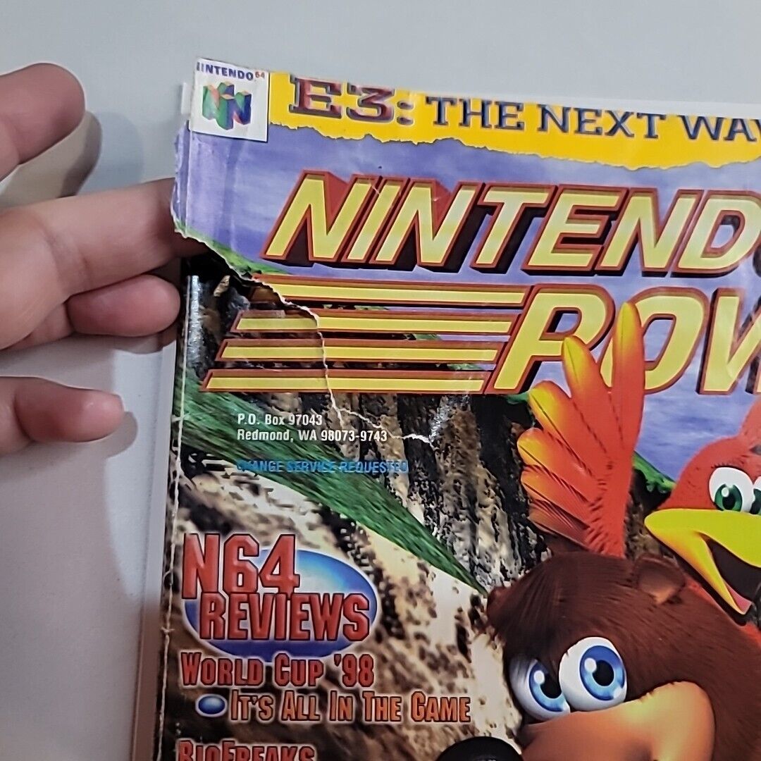 1998 Nintendo Power Magazine Volume 109 June Banjo Kazooie w/ Poster WWF Austin