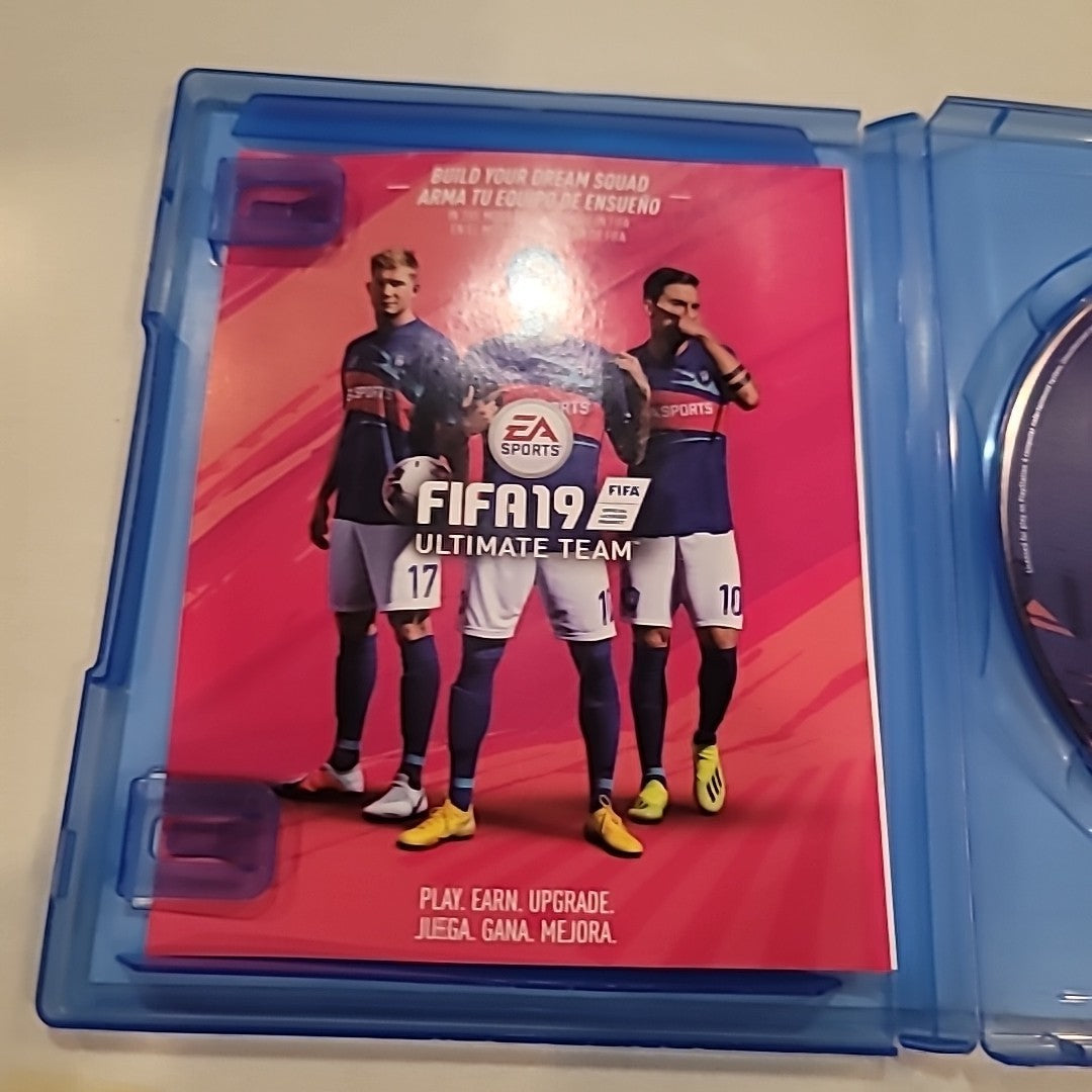 FIFA 19 (Sony Playstation 4, 2018) Complete In Box CIB PS4
