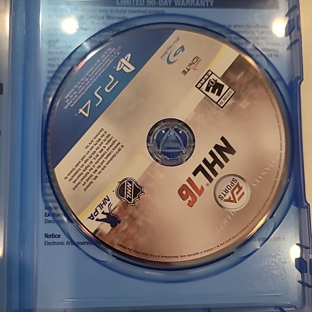 NHL 16 (Sony PlayStation 4, 2015) Complete - Tested Working -
