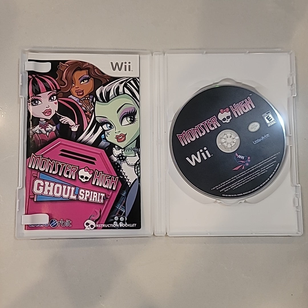 Monster High: Ghoul Spirit (Nintendo Wii, 2011) Complete w/ Manual