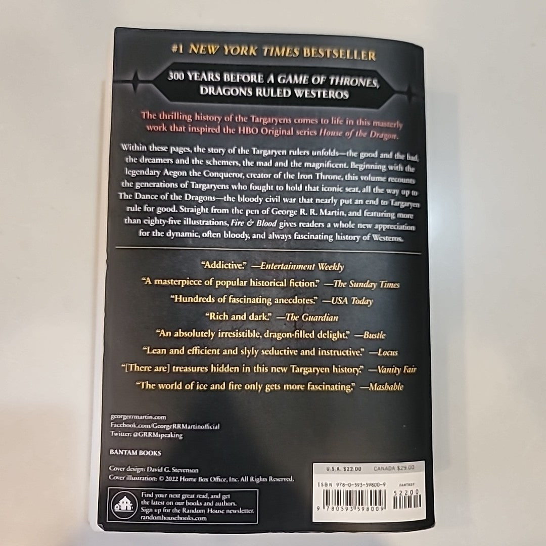 George RR Martin Fire and Blood Paperback