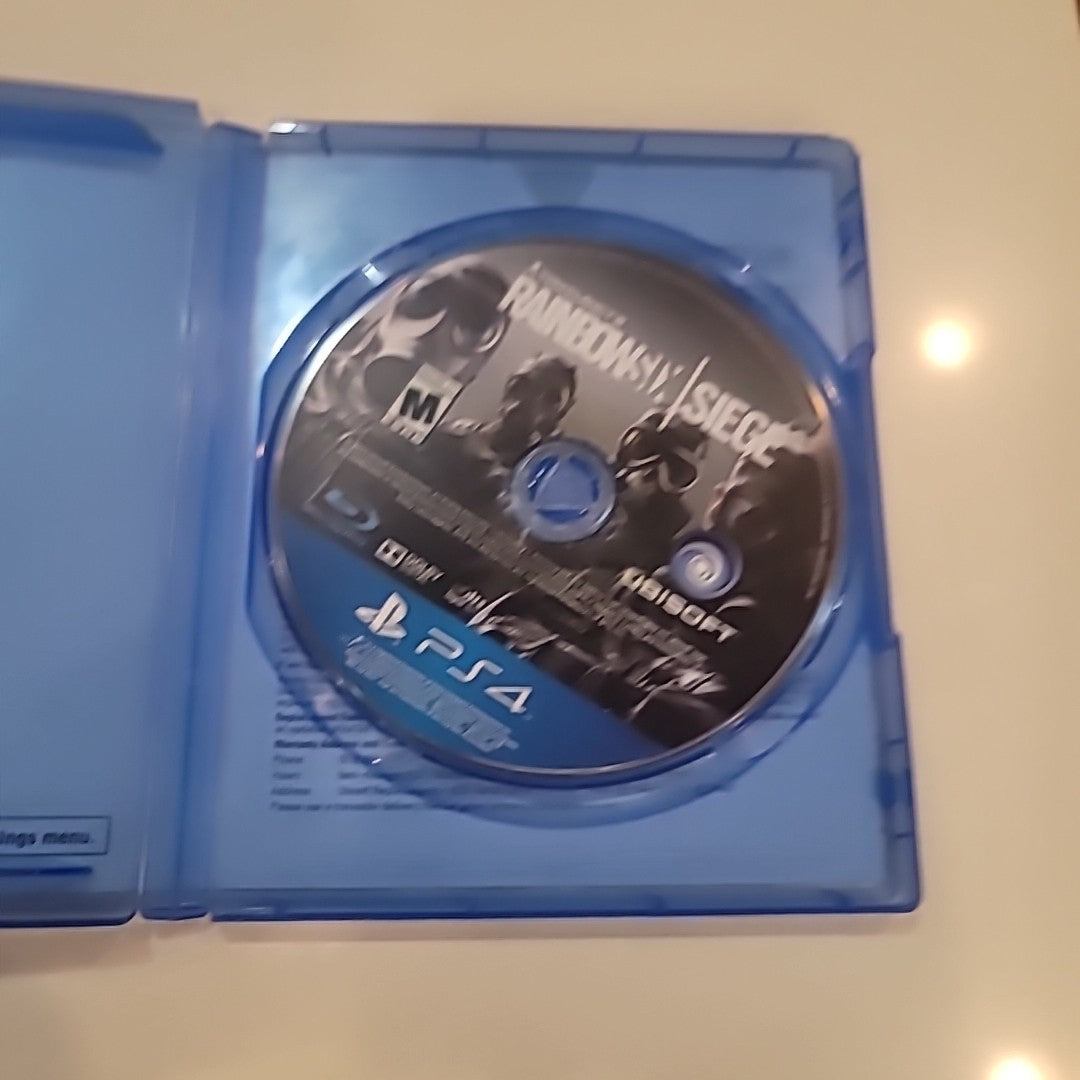 Tom Clancy's Rainbow Six Siege - PlayStation 4 PS4 - Tested