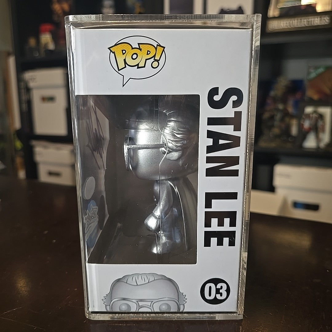 Funko POP! Stan Lee (Superhero) PLATINUM 03 signed GRADED CAS 90 RARE GRAIL