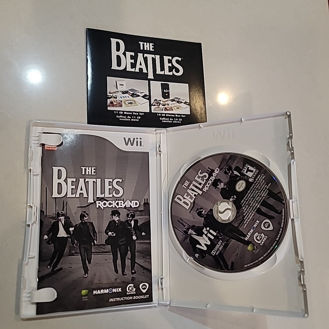 Beatles Rock Band Nintendo Wii Video Game 2007 Music Tested w/ Manual. CIB.