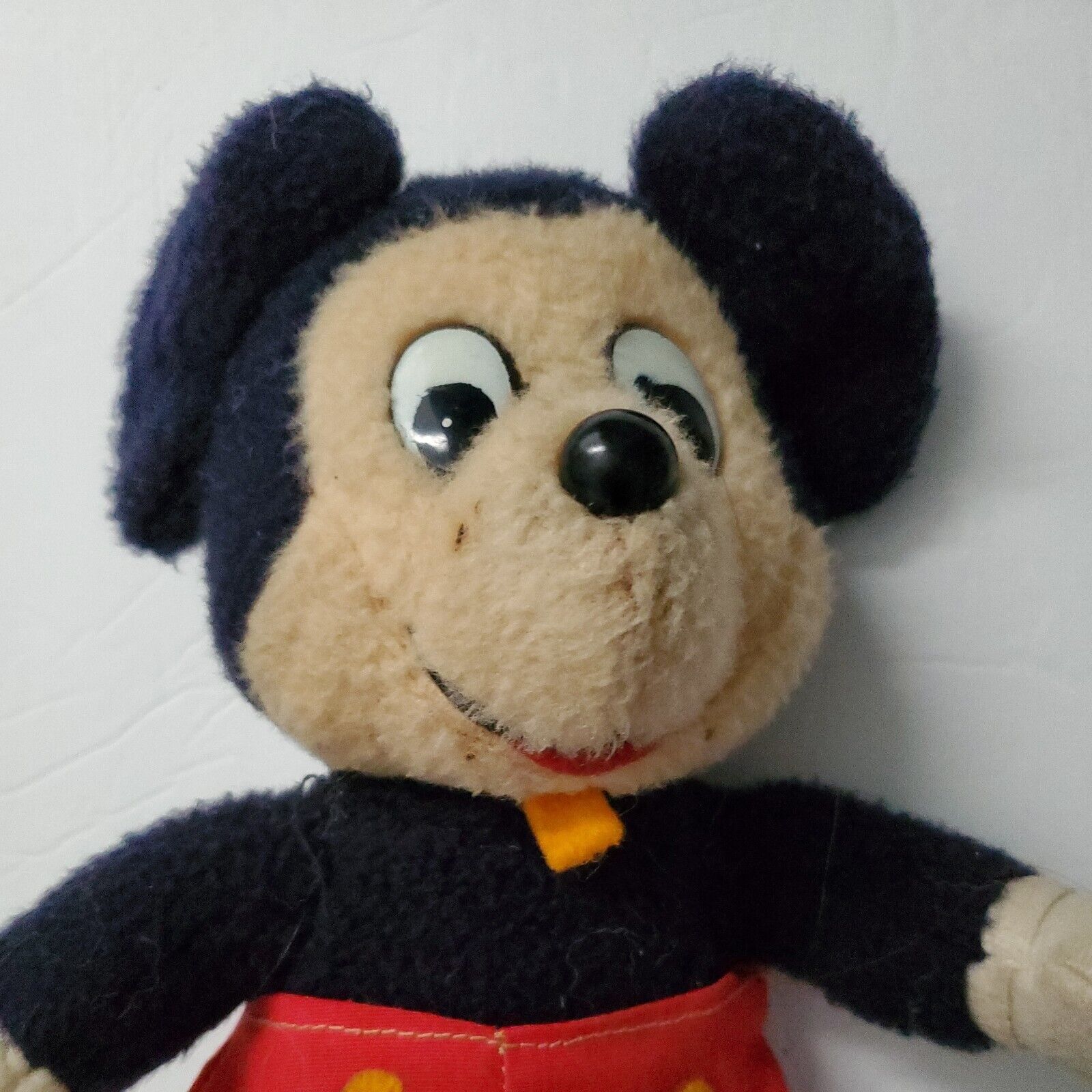 Knickerbocker Toys Mickey Mouse Plush Figure 10 In Tall.