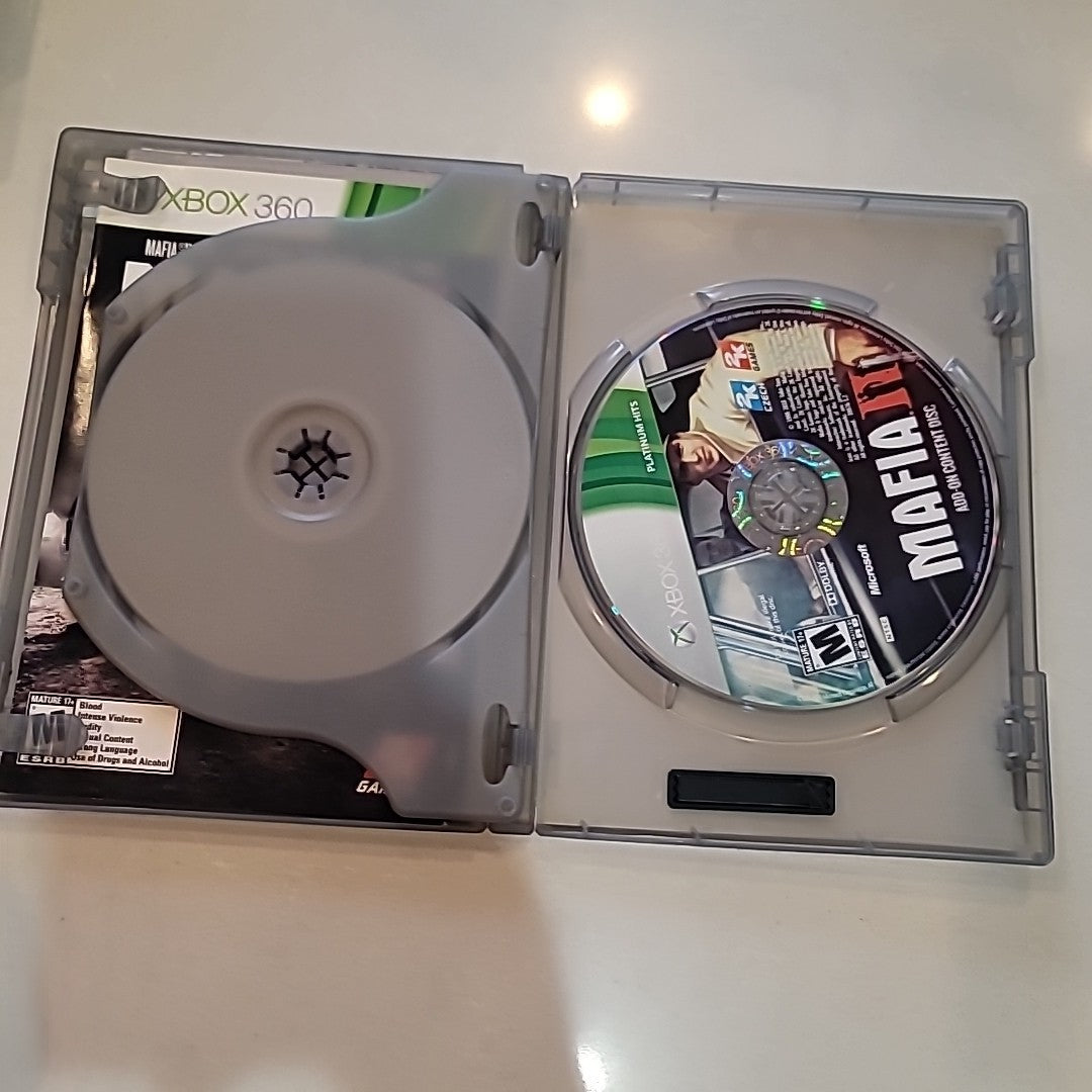 Mafia II 2 (Microsoft Xbox 360, 2010)  CIB
