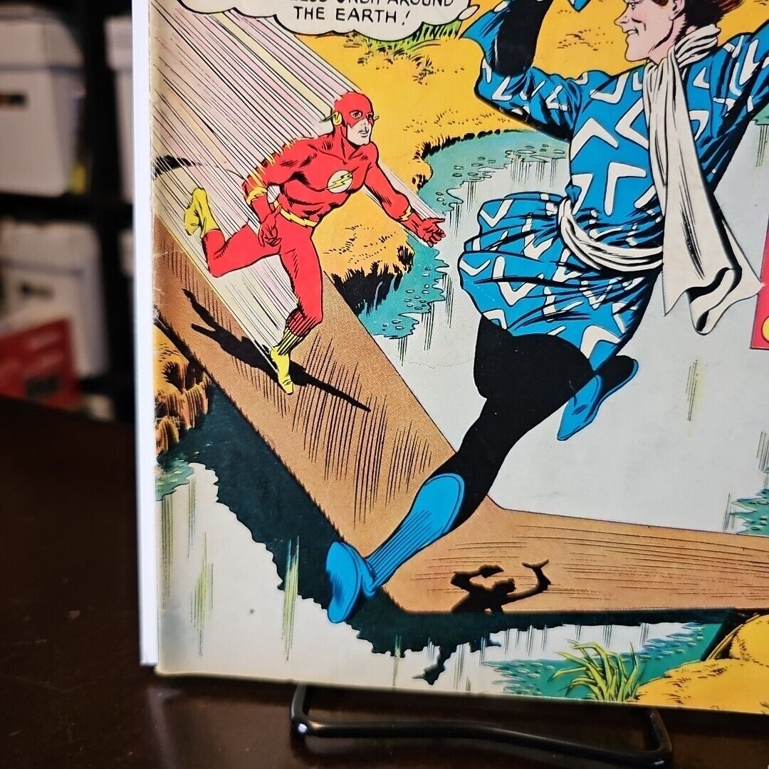 The Flash 148 Silver Age DC 1964 Carmine Infantino Captain Boomerang Cover