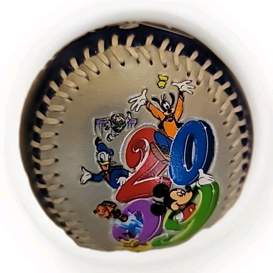 DISNEY WORLD DISNEYLAND 2009 ANNUAL EXCLUSIVE SOUVENIR BASEBALL COLLECTABALL...