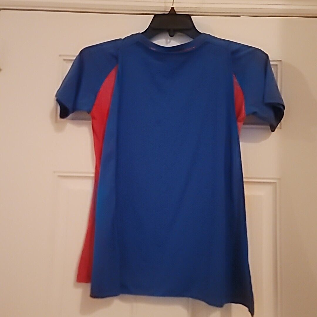 DC Comics WONDER WOMAN Costume Red & Blue T-Shirt w/ Cape junior LARGE Halloween