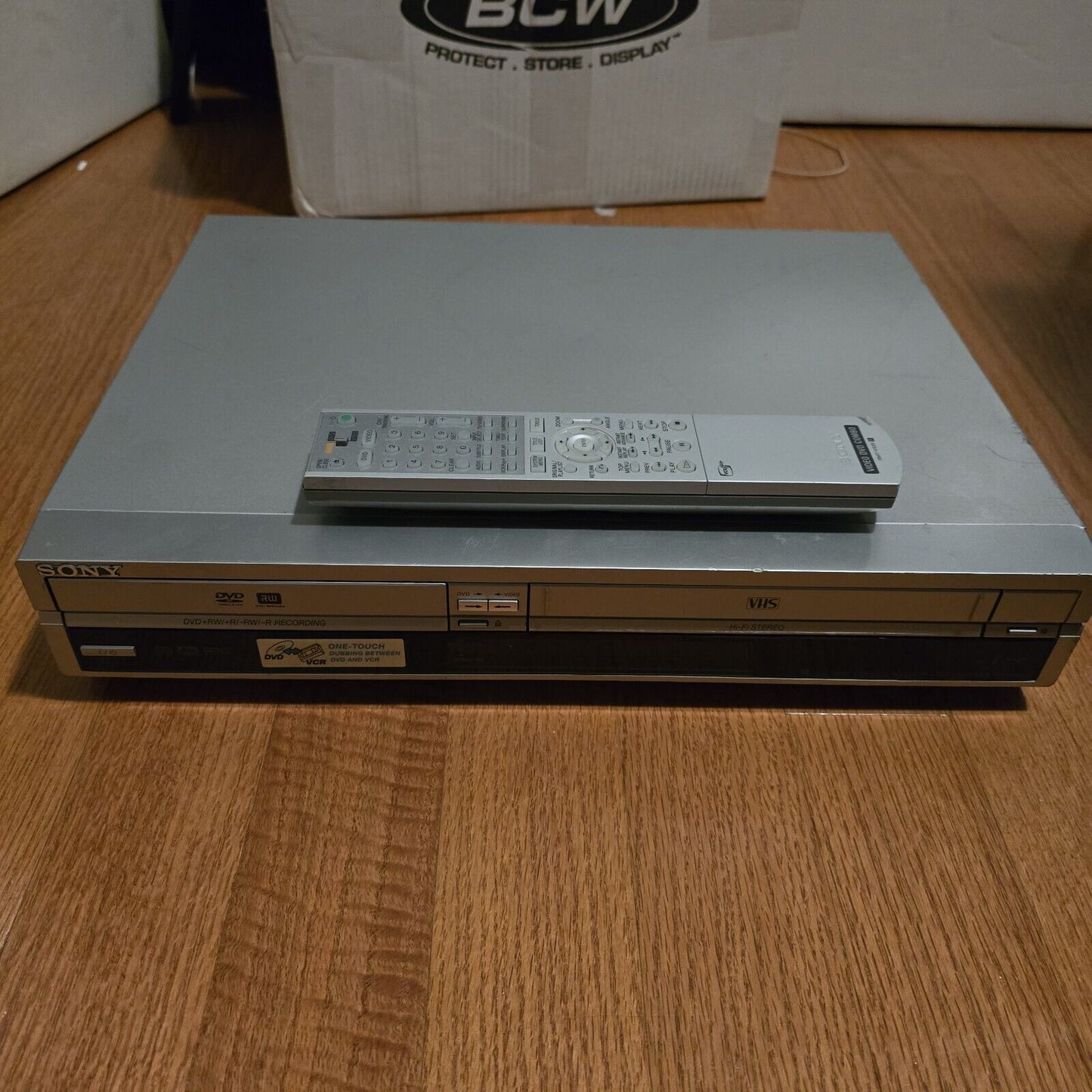 Sony RDR-VX500 DVD/VHS VCR Combo Player W/Remote TESTED WORKING