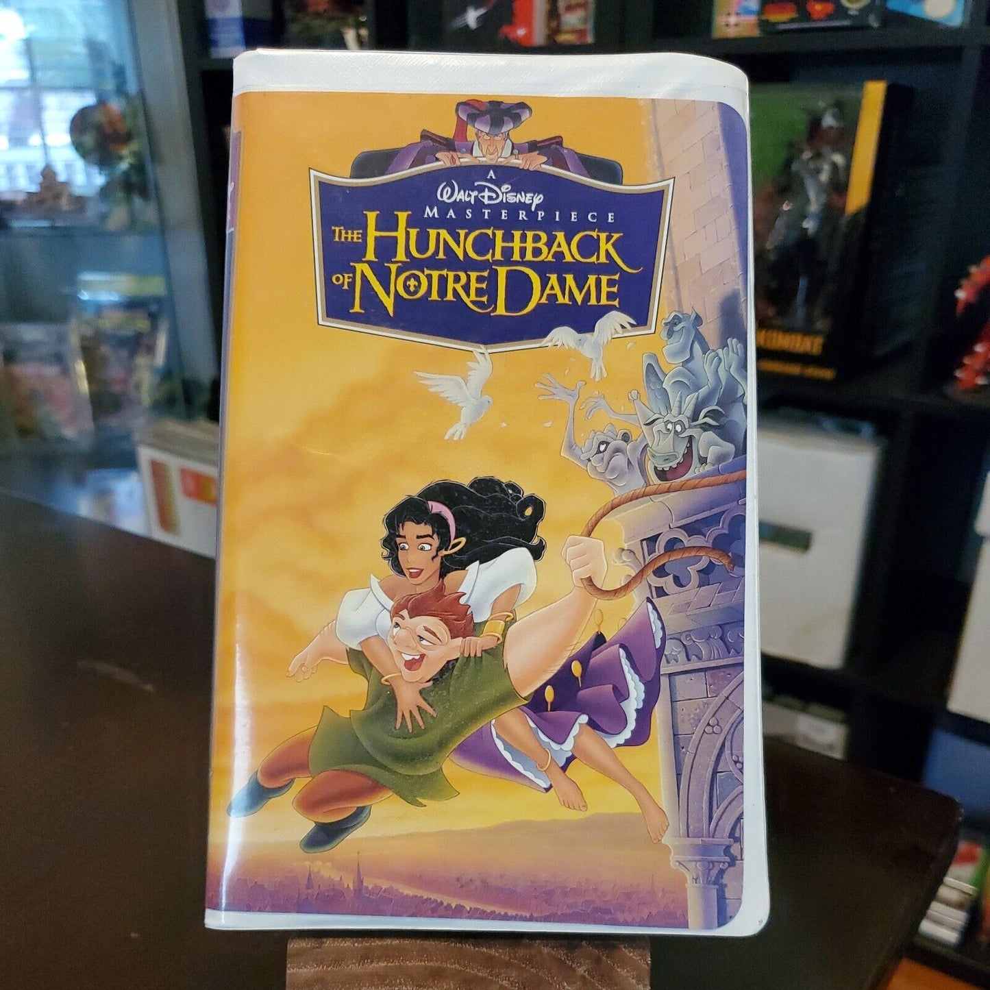 The Hunchback of Notre Dame (VHS, 1997) Clamshell Case