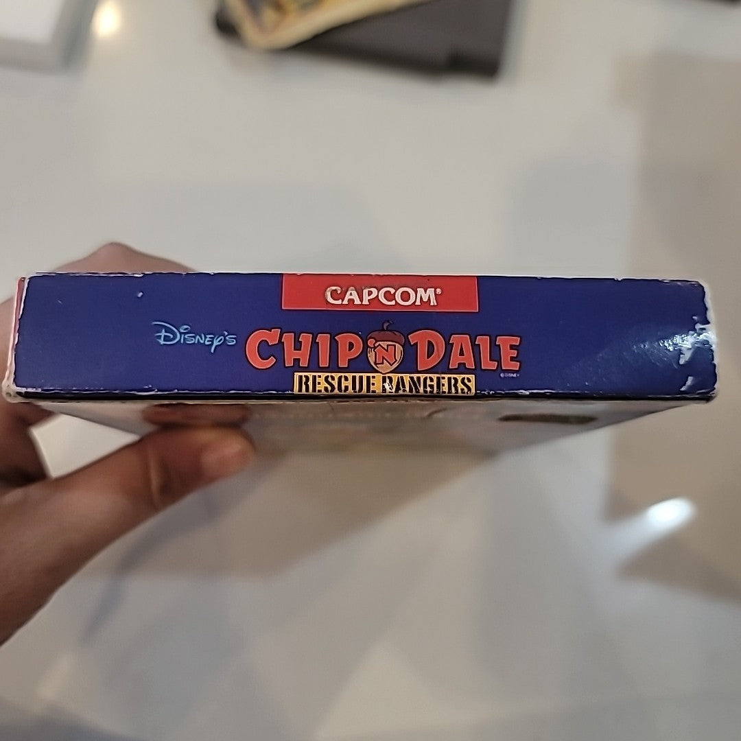 1990 NINTENDO NES CAPCOM DISNEY CHIP 'N DALE RESCUE RANGERS, CART BOX MANUAL