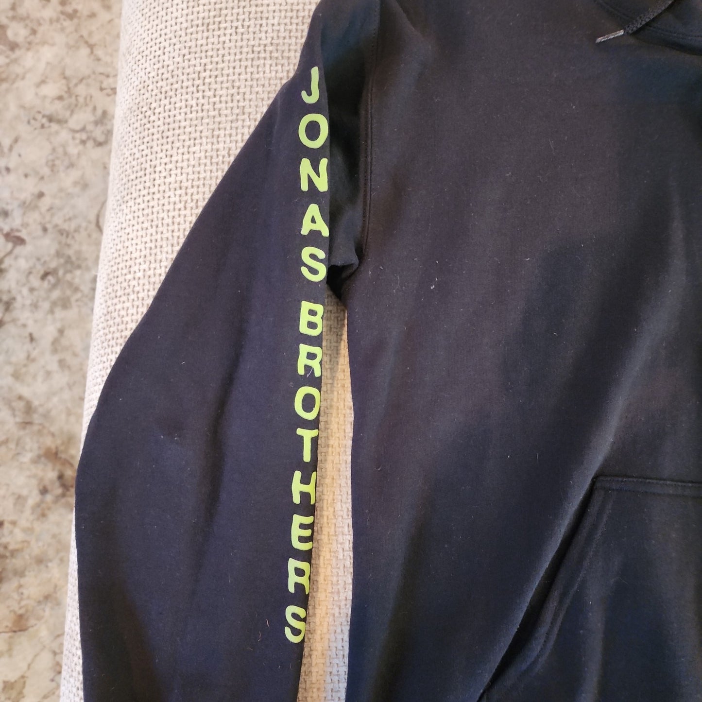 Jonas Brothers 2019 Official Happiness Begins Tour Sweatshirt Hoodie Size Small