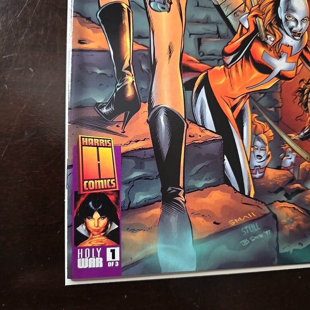 Vampirella The New Monthly #4 in Near Mint + condition. Harris comics Vfnm