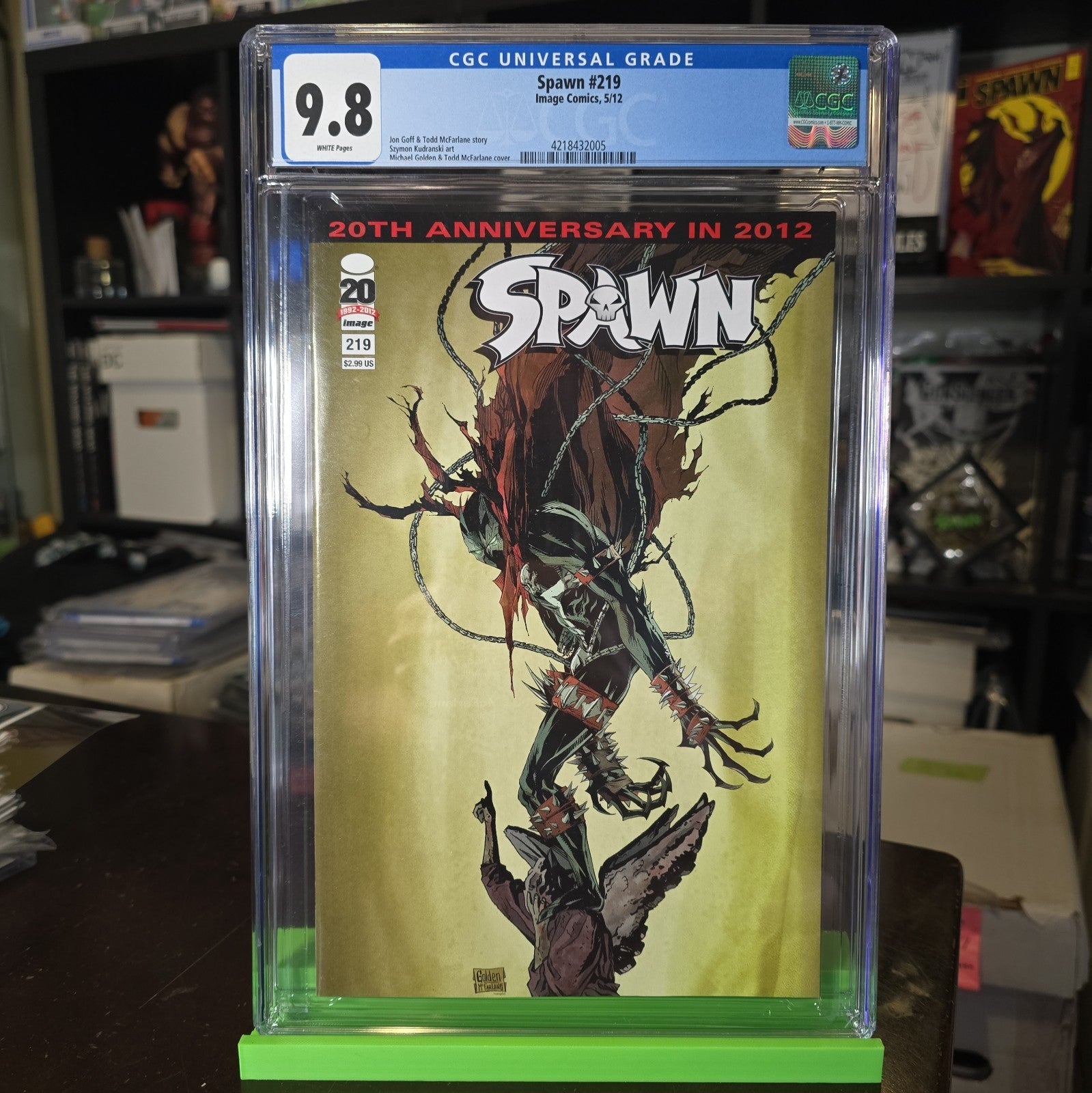Spawn #219 (2012 CGC 9.8 First BATWINGS 1ST Printing