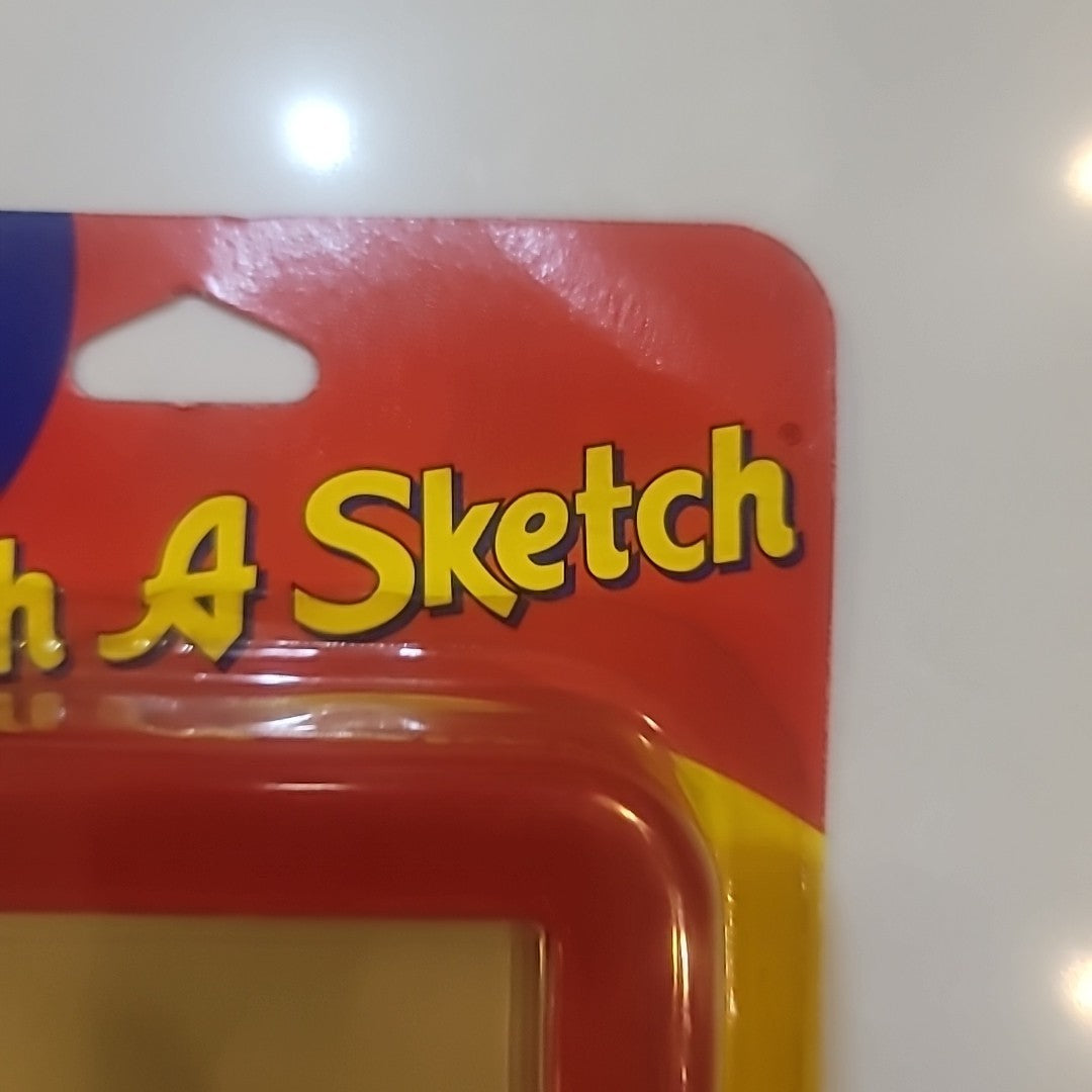 Vintage Pocket Etch A Sketch Ohio Art 1997 NOS 515