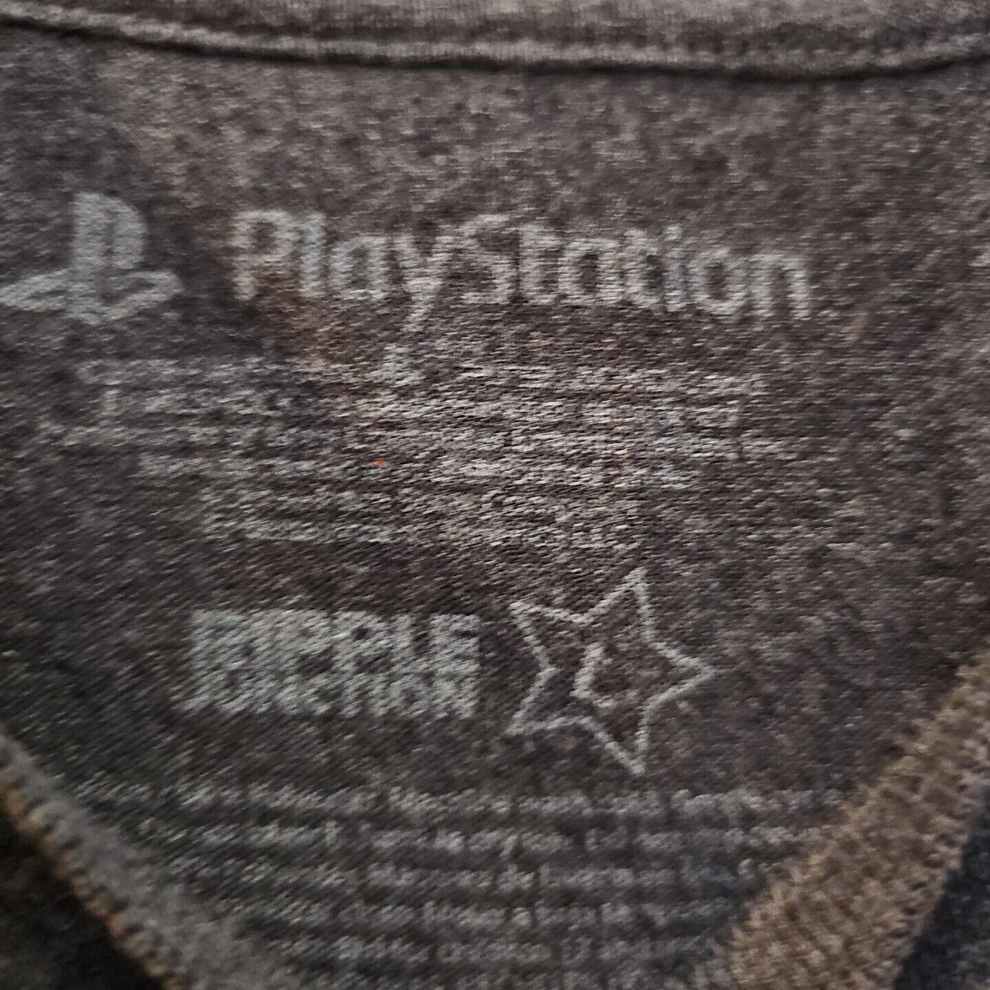 Playstation Size Large Graphic t Shirt for Gamers Gray Mens