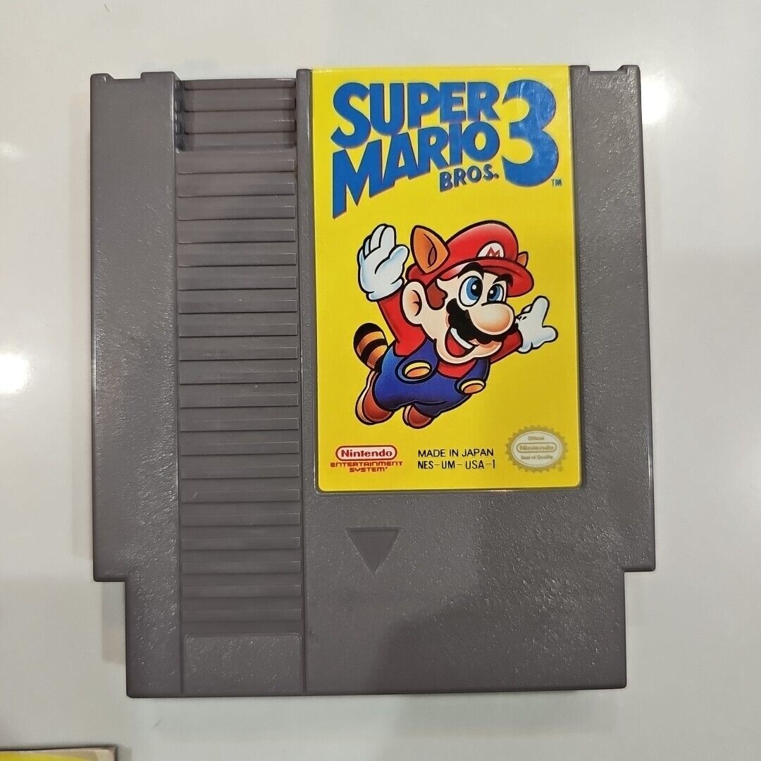 Super Mario Bros. 3 (Nintendo NES) Game Sleeve and Manual