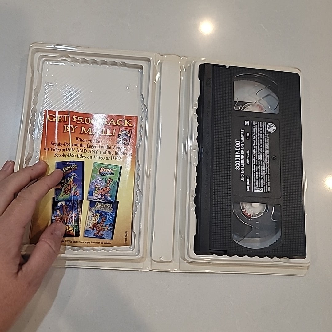 VINTAGE WB 2003 SCOOBY-DOO AND THE LEGEND OF THE VAMPIRE MOVIE VHS VIDEO Cartoon