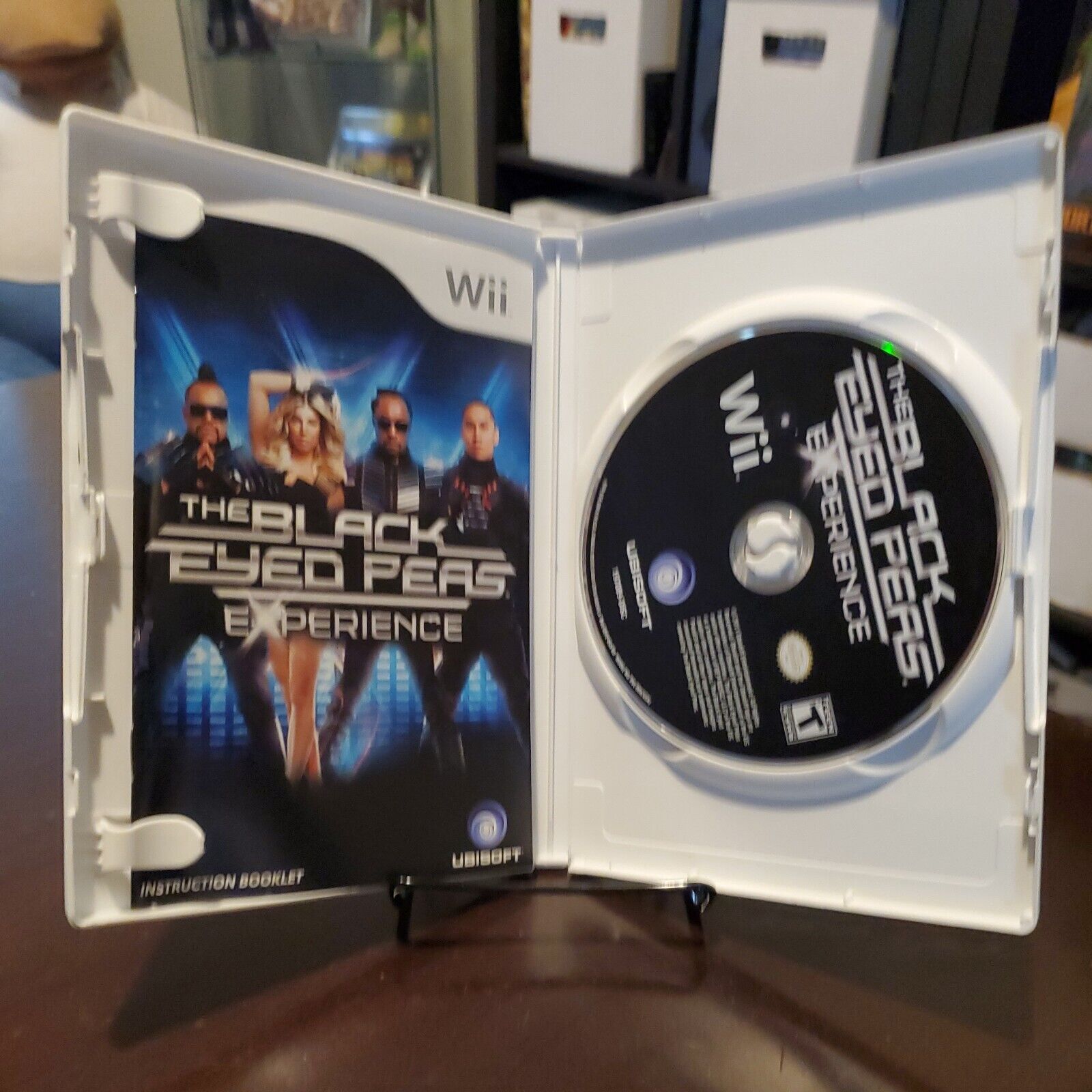 Black Eyed Peas Experience -- Limited Edition (Nintendo Wii, 2011)  I1