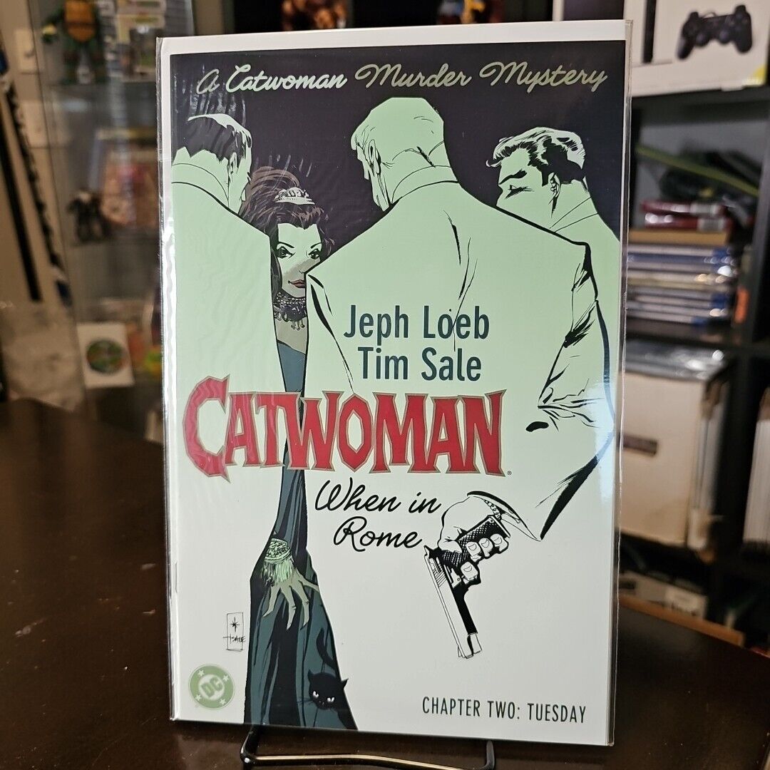 CATWOMAN MURDER MYSTERY #2 COMIC BOOK NM