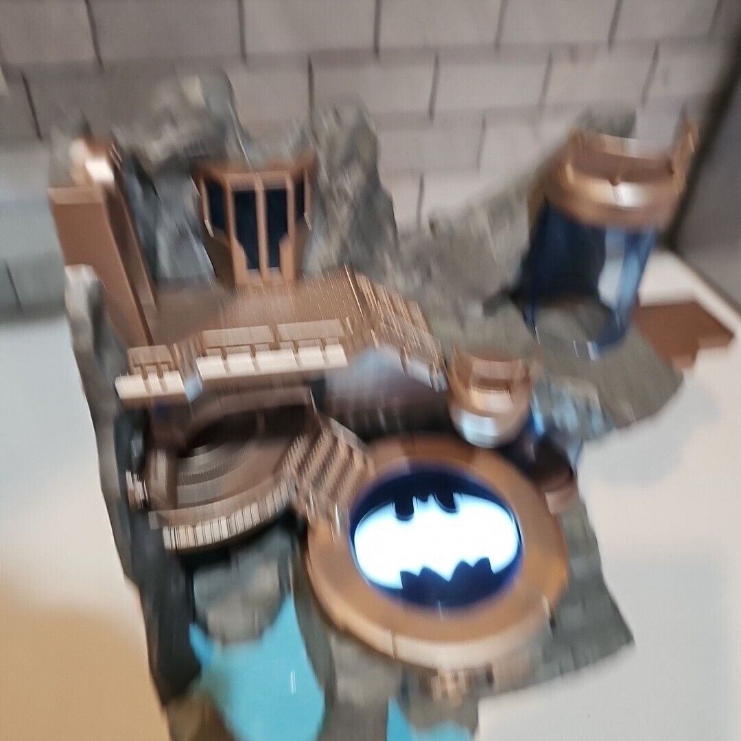 DC Nano Metalfigs Scene Batcave 2017 Jada Toys