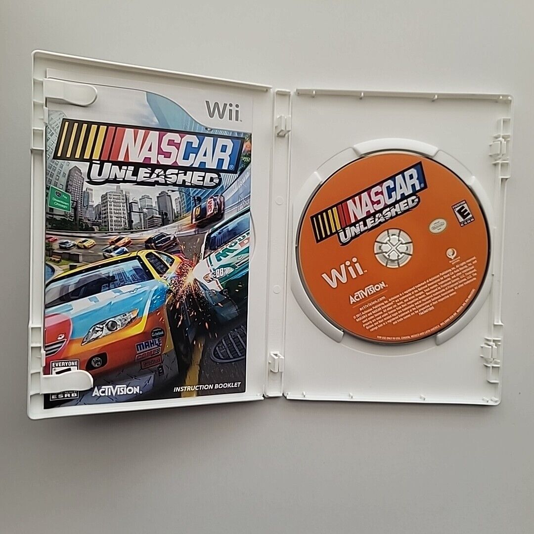 NASCAR Unleashed (Nintendo Wii Video Game, 2011) Complete w Manual