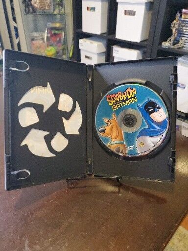 Scooby-Doo Meets Batman DVD 2 Shows Joker Penguin Robin