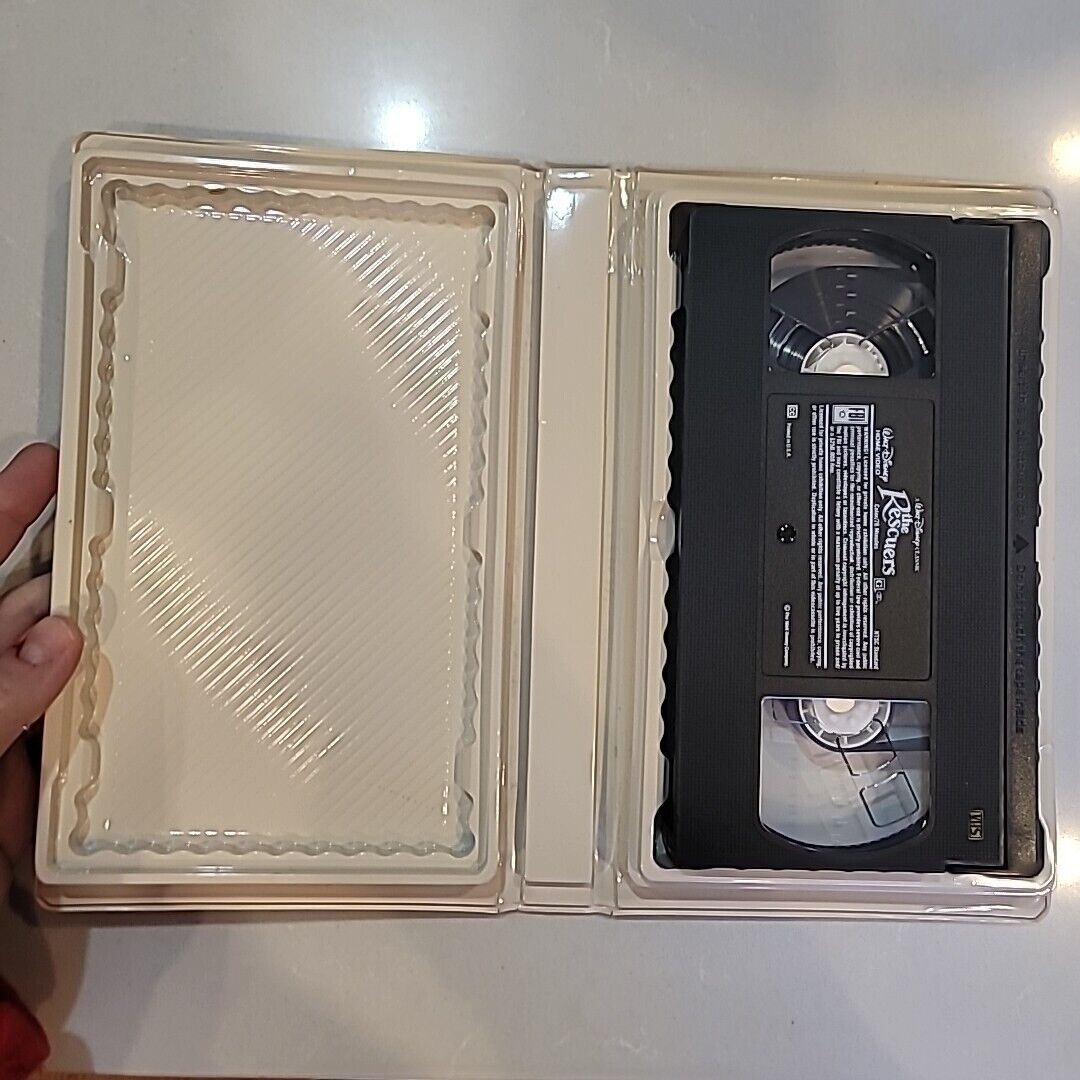 Disney's The Rescuers (VHS, 1992)Black Diamond in case Tested