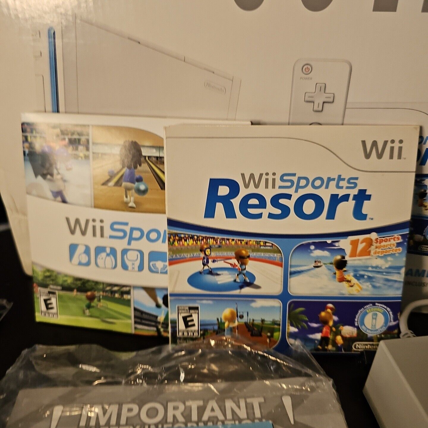 Nintendo Wii Sports & Resort White Console System In Box Clean & TESTED