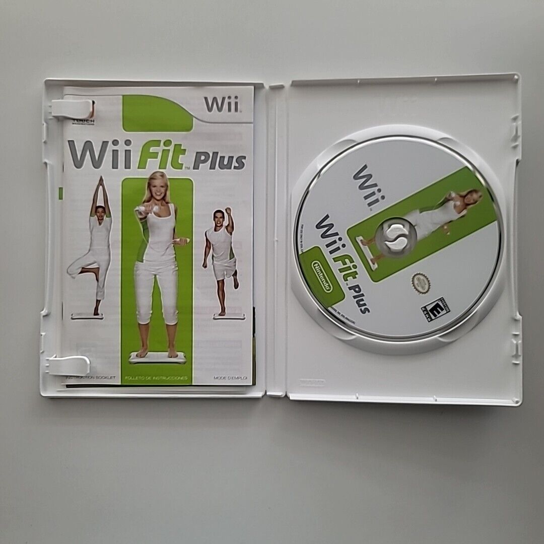 Nintendo Wii FIT PLUS: 2009 Complete