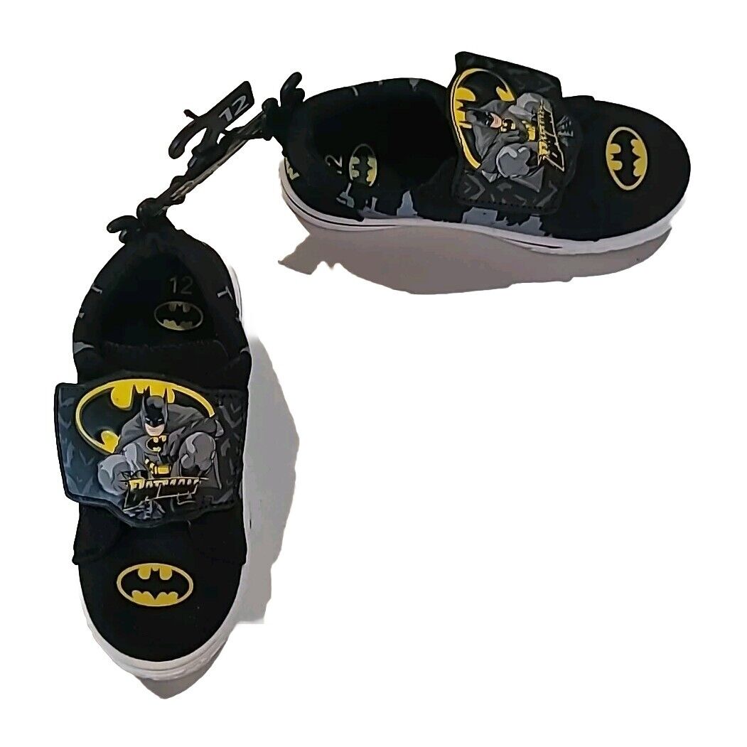 BOYS BATMAN BLACK & YELLOW SLIP ON SHOES WITH HOOK AND LOOP SIZE 12