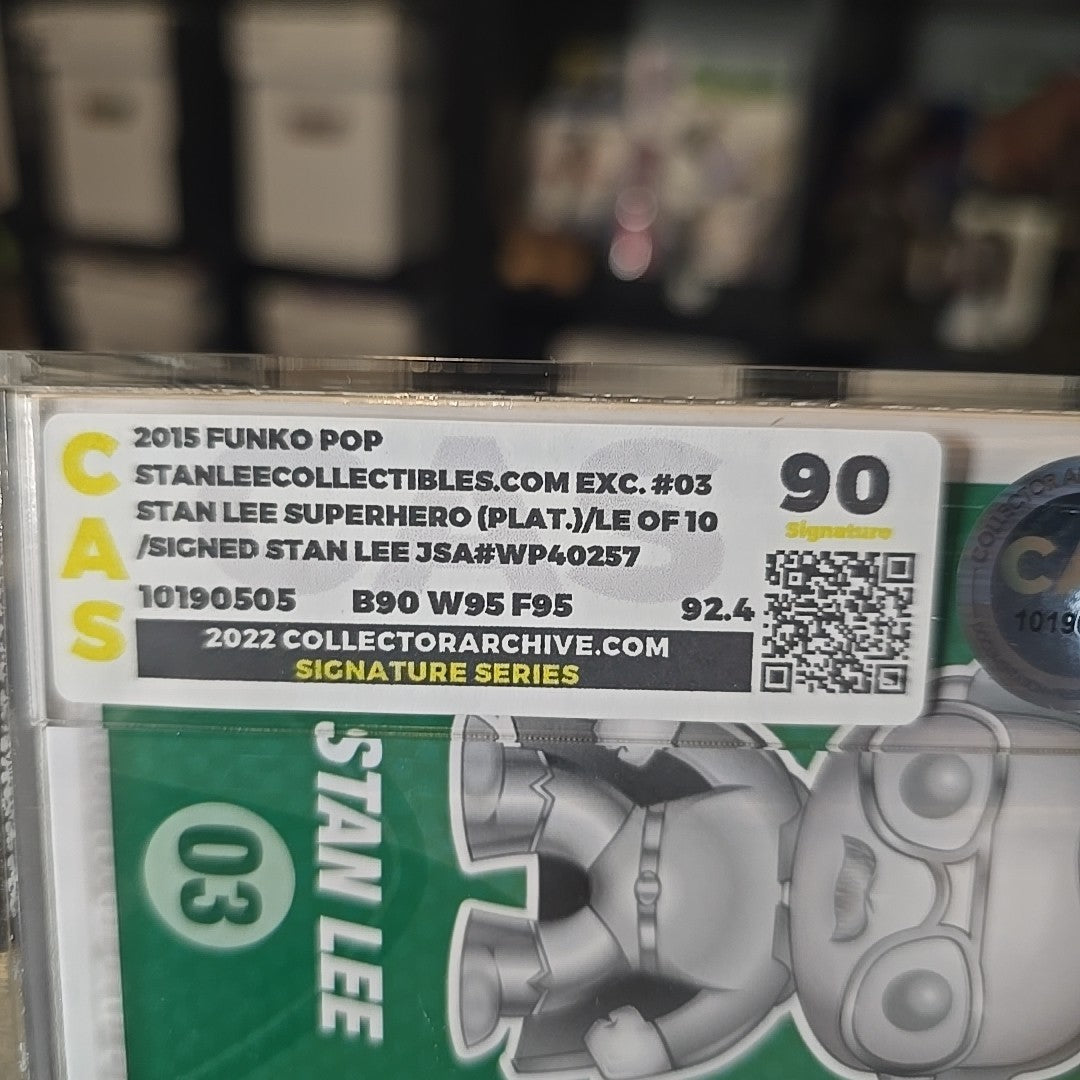 Funko POP! Stan Lee (Superhero) PLATINUM 03 signed GRADED CAS 90 RARE GRAIL
