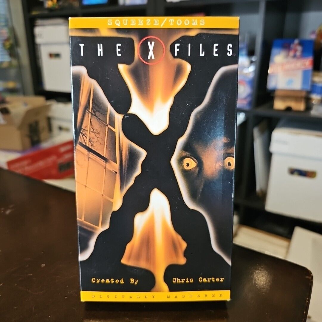 The X-Files - Squeeze/Tooms.  (VHS, 1996)