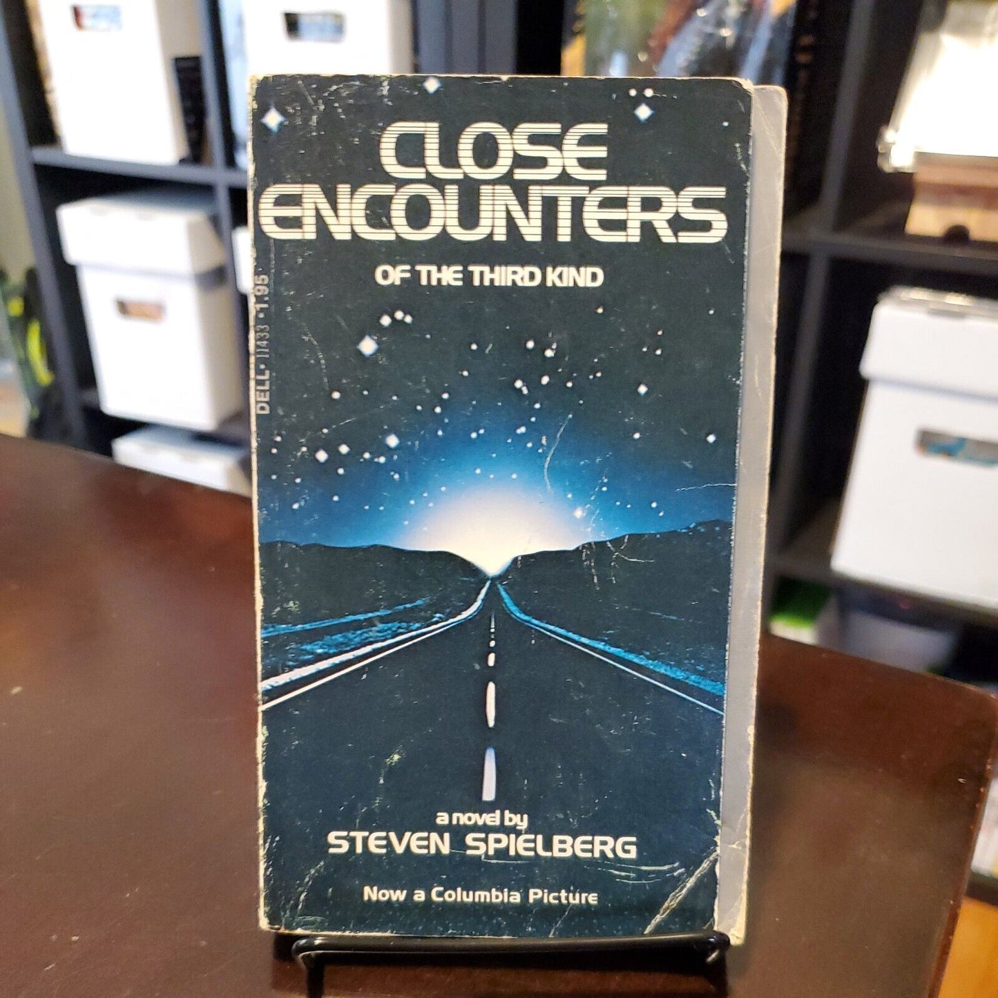 Close Encounters of The Third Kind by Steven Spielberg (1977) Paperback H1