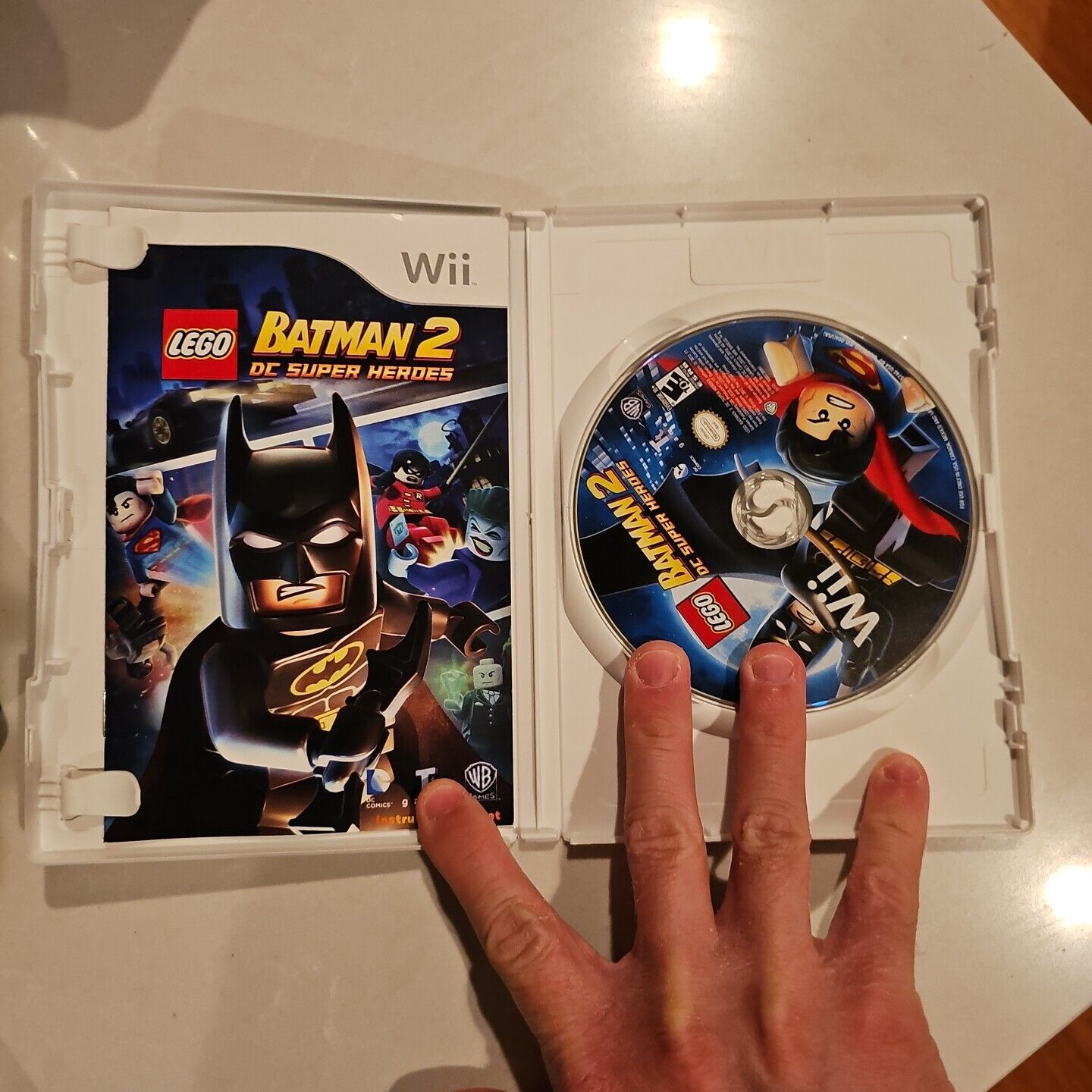 Nintendo Wii LEGO BATMAN 2 DC Super Heroes with Manual