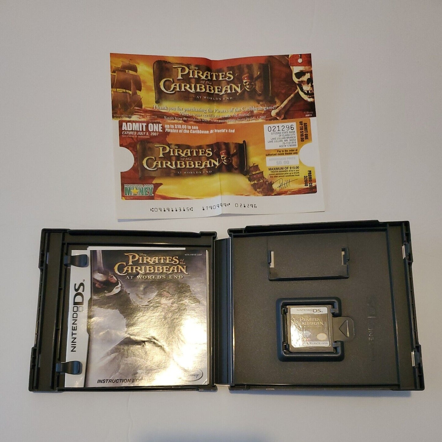 Pirates of the Caribbean: At World's End (Nintendo DS, 2007) With Movie Ticket