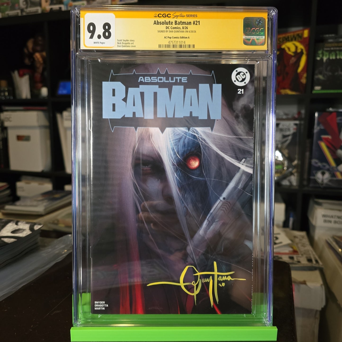 Absolute Batman #21 Dan Quintana Signed CGC 9.8 Sig Series