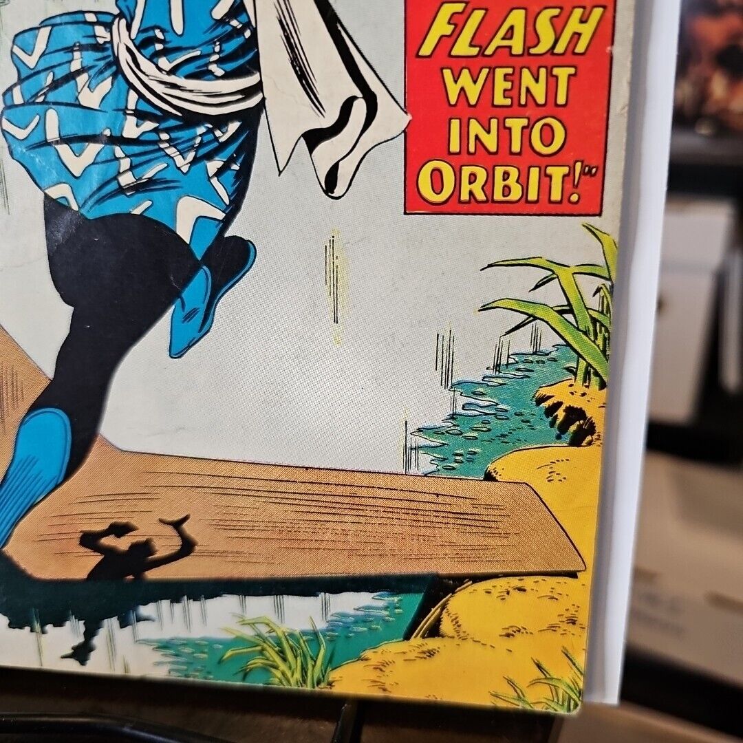 The Flash 148 Silver Age DC 1964 Carmine Infantino Captain Boomerang Cover