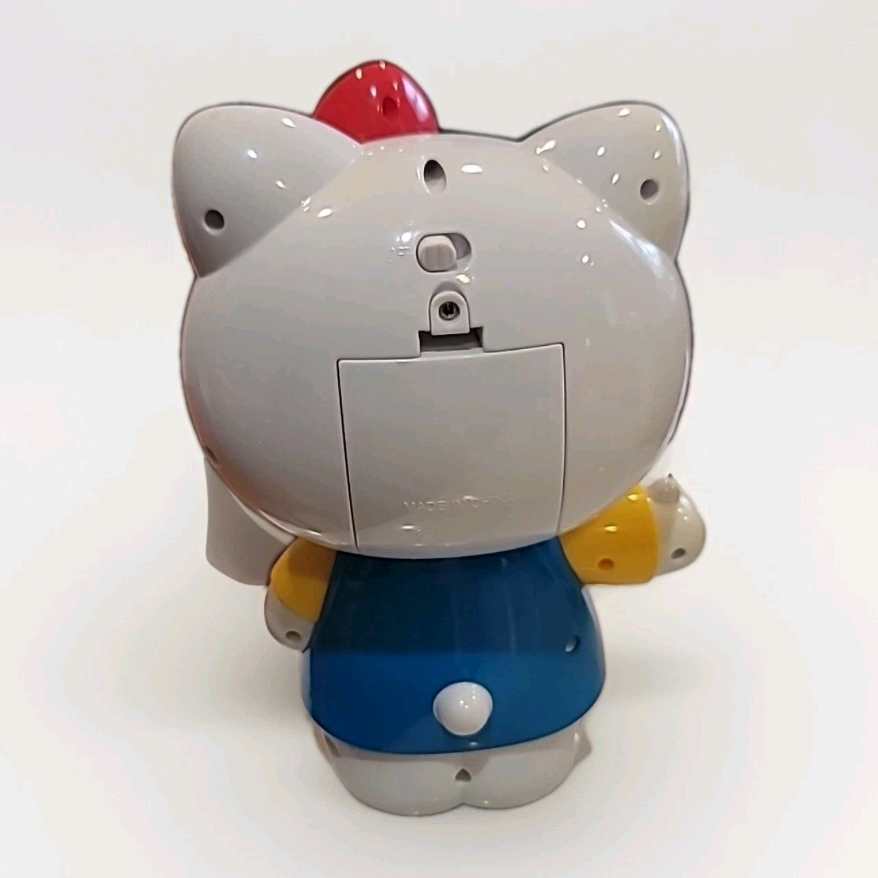 Sanrio Hello Kitty Dancing Figure Waves And Dances 8 Inches Tall