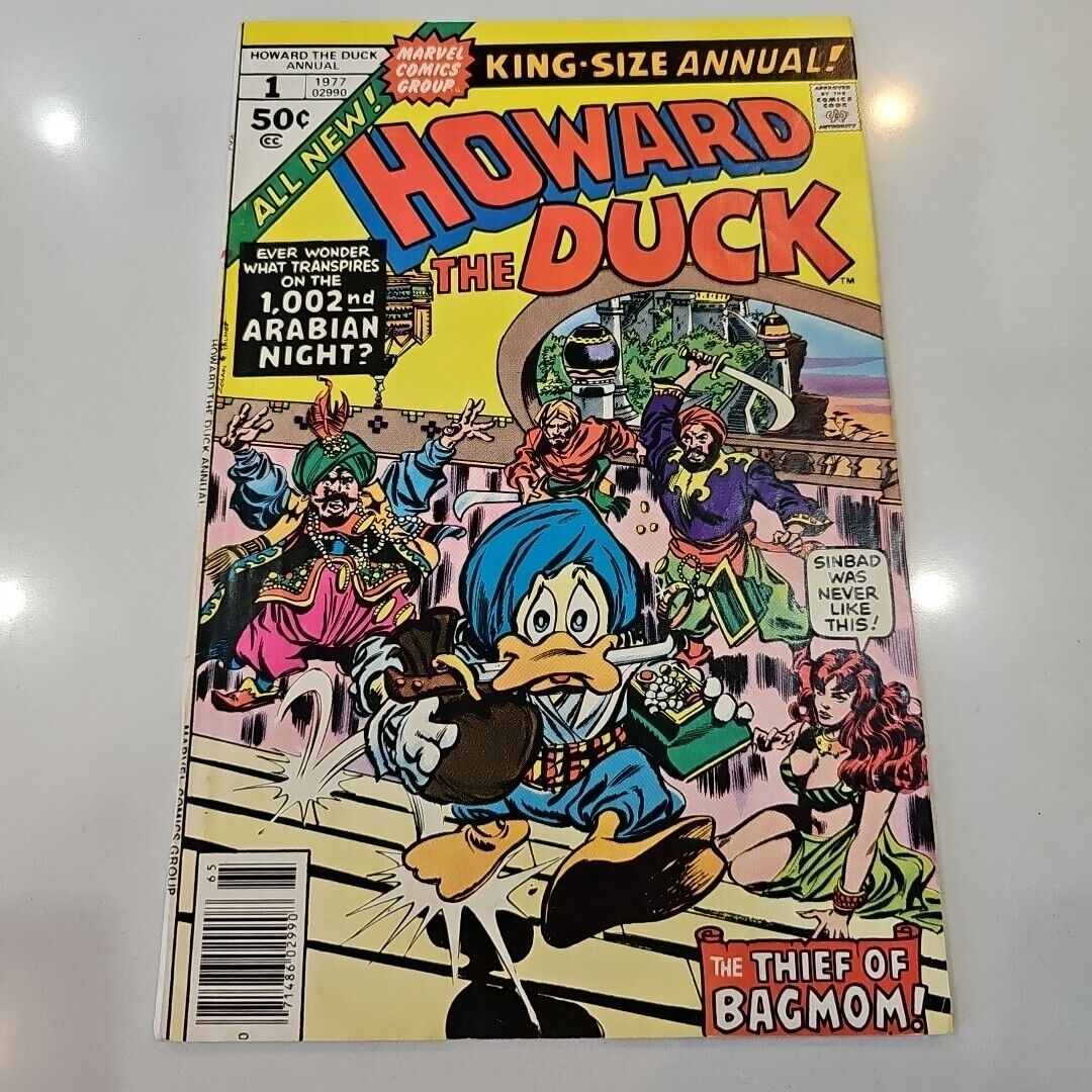 HOWARD THE DUCK KING SIZE ANNUAL #1 - 1977 BRONZE AGE MARVEL COMICS - FN/FINE+