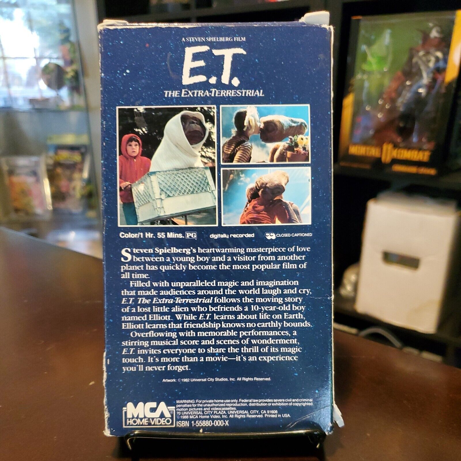 E.T. The Extra Terrestrial VHS 1986 GREEN & Black Tape Spielberg