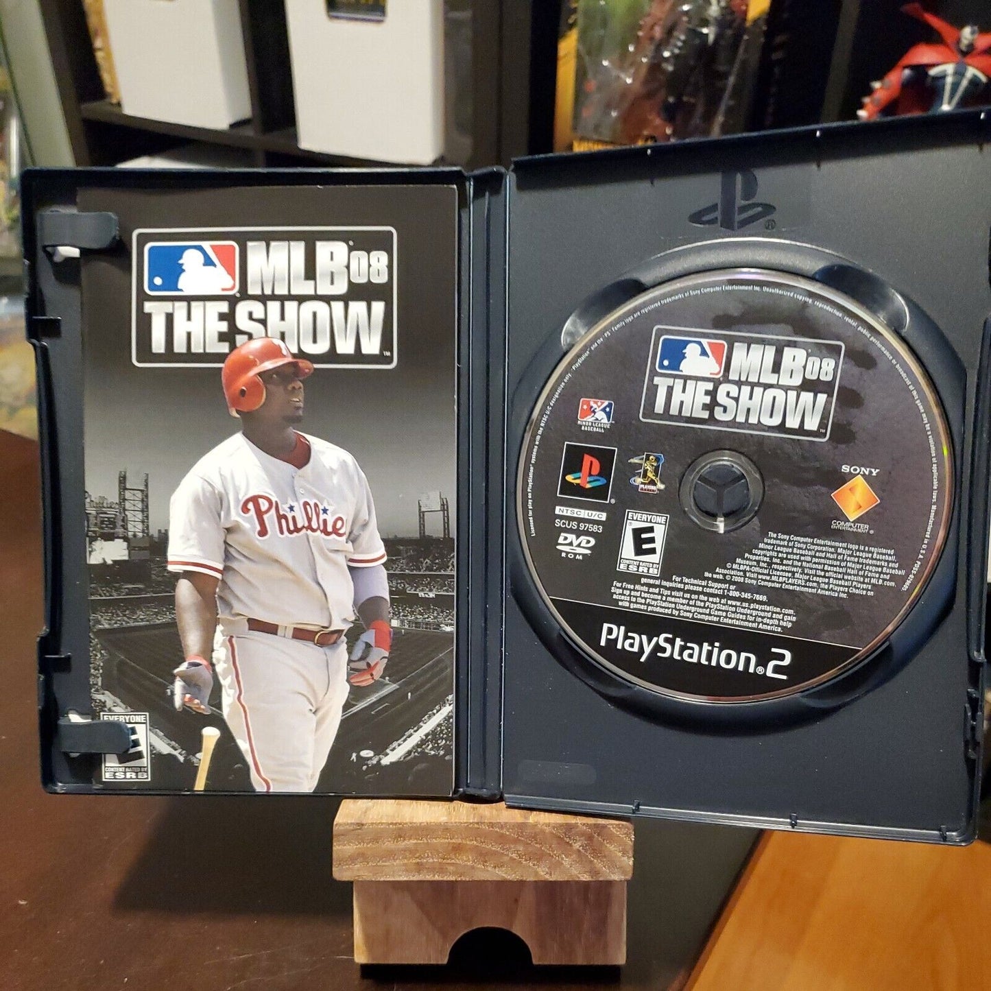 MLB 08: The Show (Sony PlayStation 2) PS2 GAME COMPLETE BASEBALL  with manual