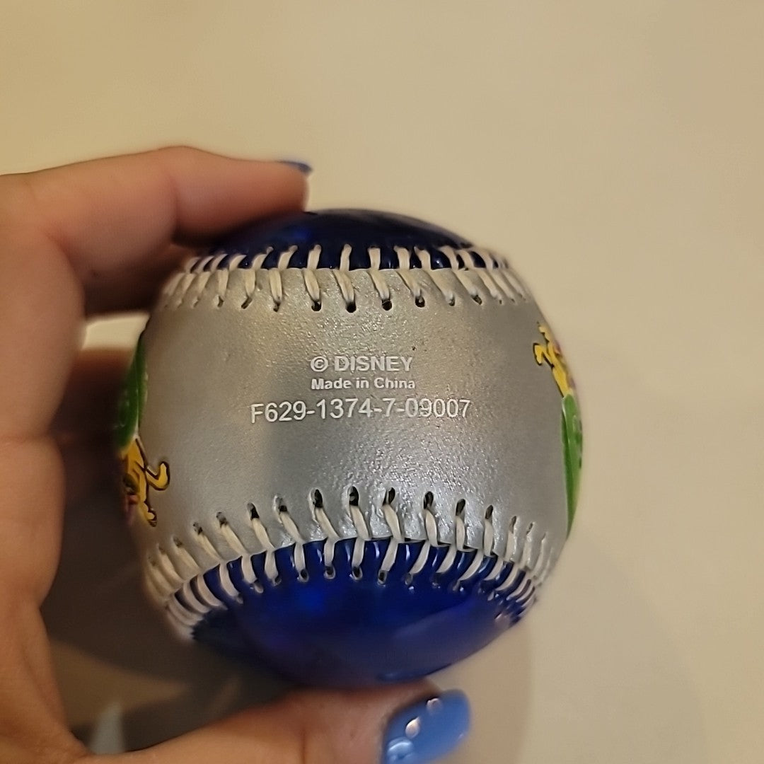 DISNEY WORLD DISNEYLAND 2009 ANNUAL EXCLUSIVE SOUVENIR BASEBALL COLLECTABALL...