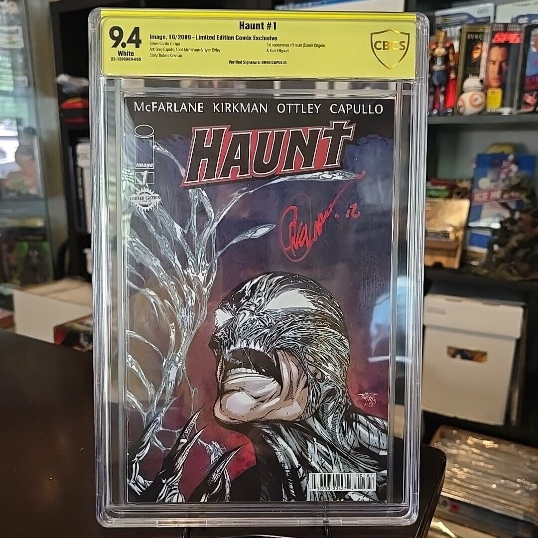 Haunt #1 CBCS 9.4 Todd McFarlane Ltd Ed Comix Edition SIGNED GREG CAPULLO