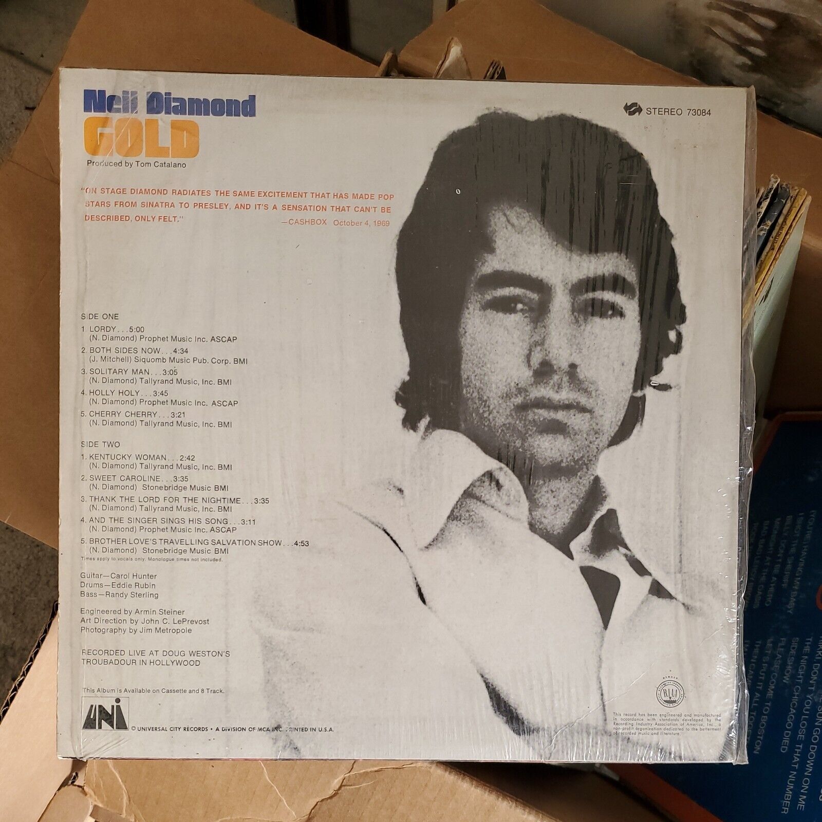 NEIL DIAMOND ~ GOLD  VINYL RECORD LP ~ RECORDED LIVE AT THE TROUBADOUR 1976 AG1