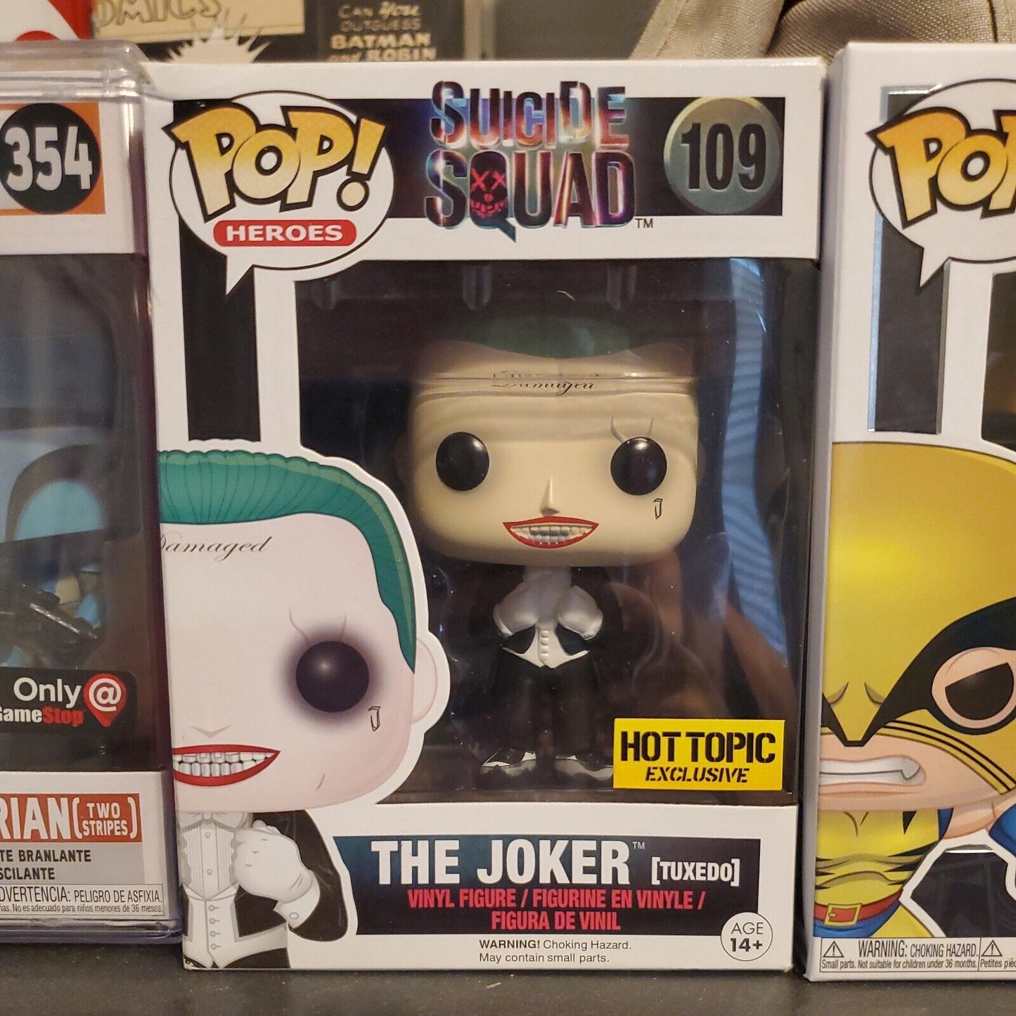 Funko Pop! HEROES The Joker #109 TUXEDO Hot Topic EXCLUSIVE