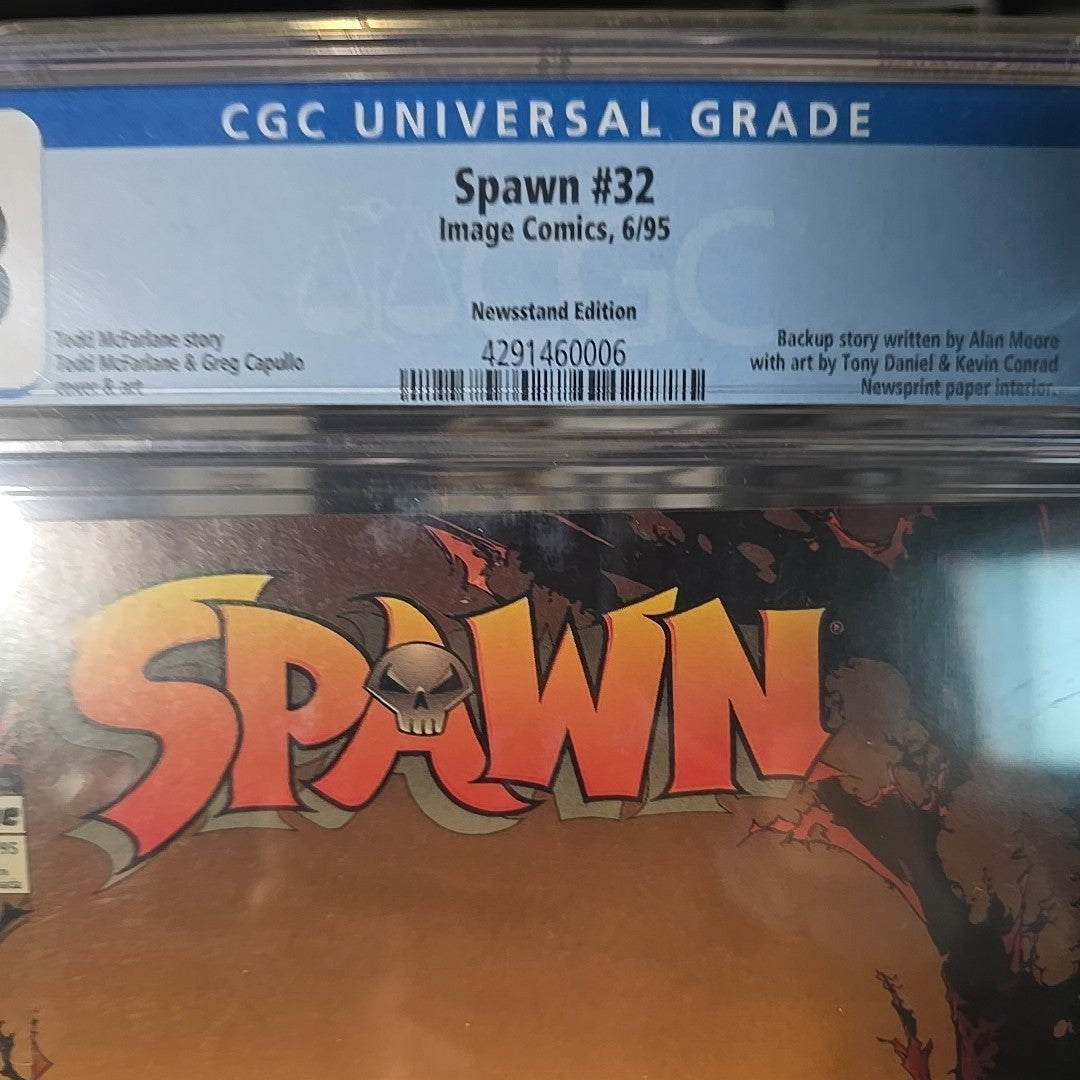 Spawn # 31 CGC 9.8 Newsstand 1st Redeemer & New Costume Todd McFarlane