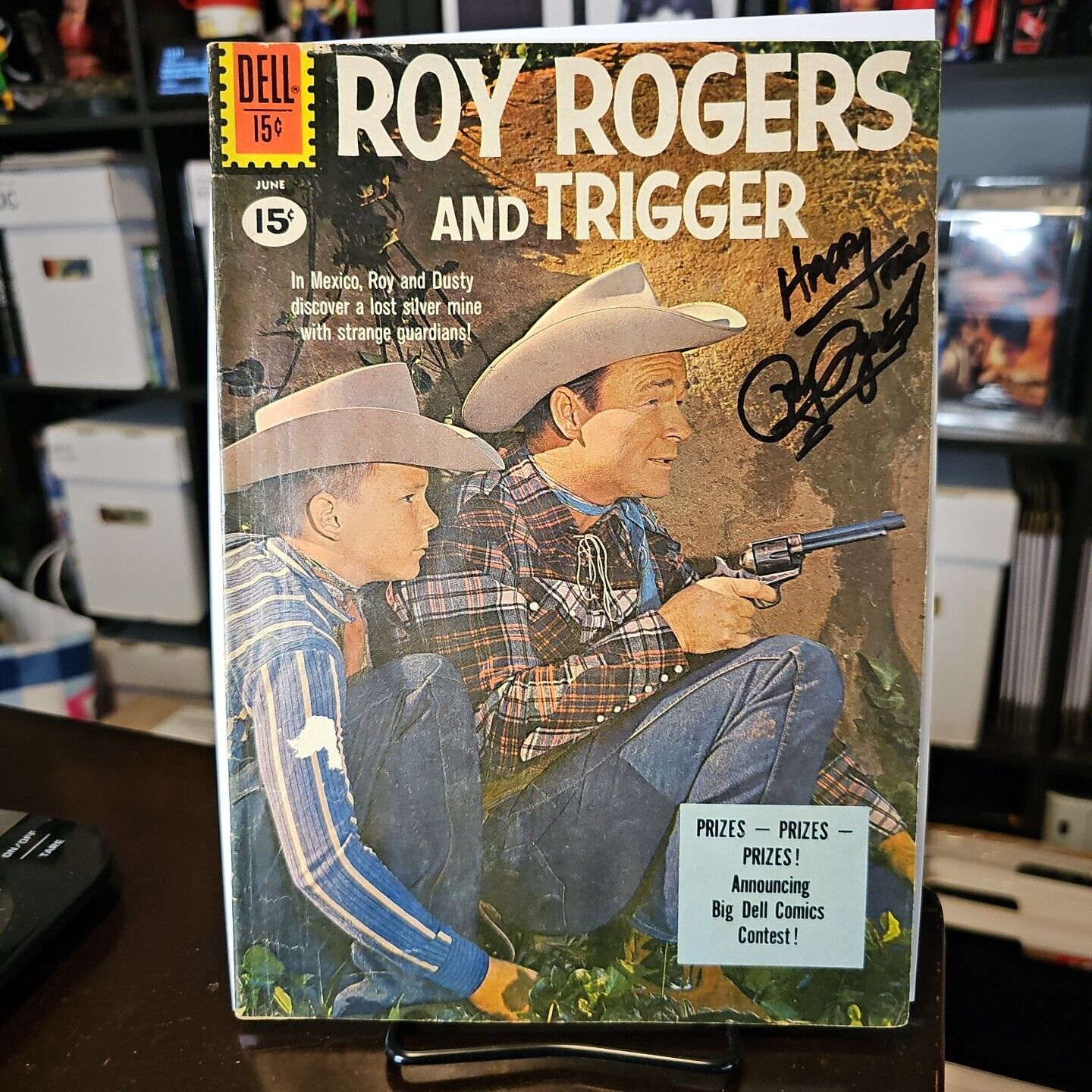 Roy Rogers and Trigger 143 Vg Dell ComicsSIGNED BY ROY DUSTY ROGERS Happy Trails